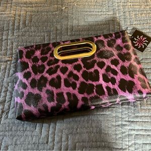 BNWT Olivia Miller Clutch/Shoulder Bag